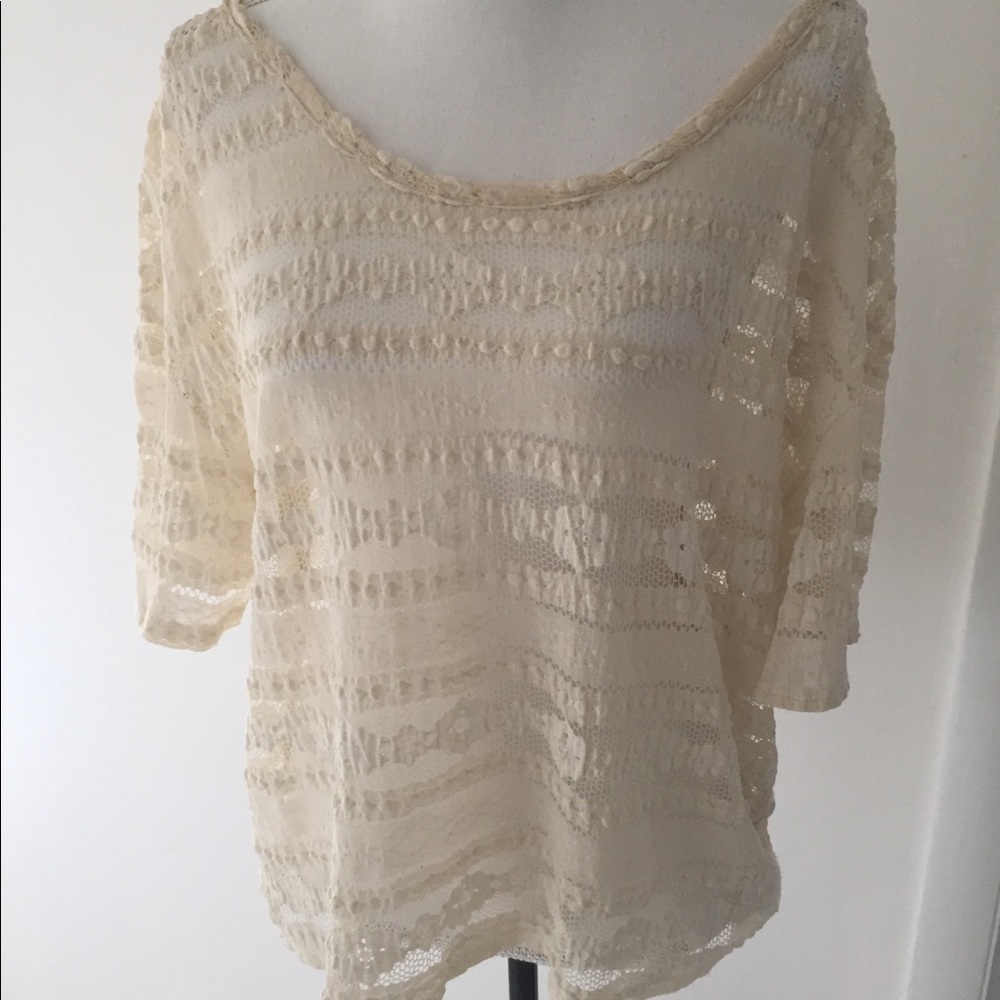 Patterson j. Kincade Lace top sz Large 💜